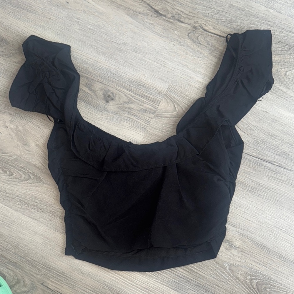 Zara Ruffle Crop Top - Picture 4 of 9